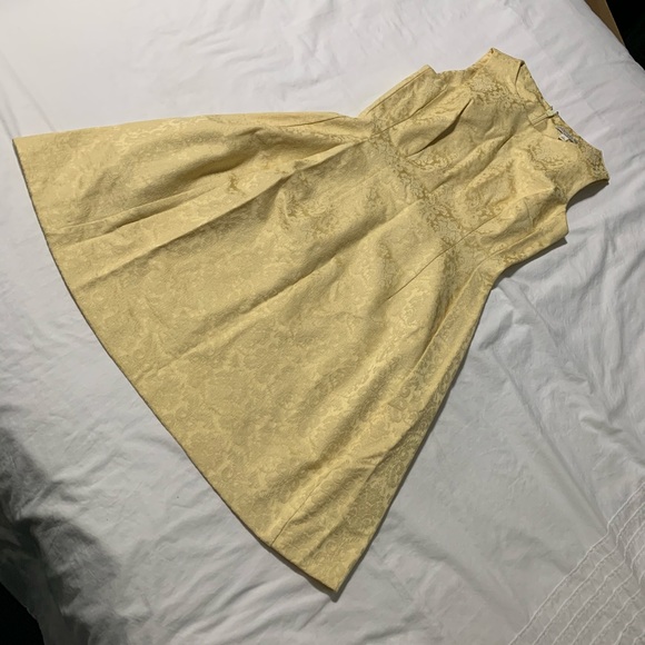 New York &Co. Eva Mendes Yellow Jacquard Dress - Picture 10 of 11